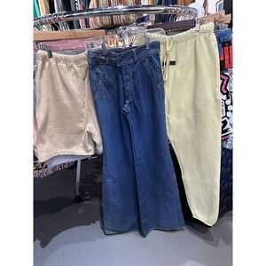 Vintage 1970s NWOT Orient Express High Waist Medium Wash Super Bell Bottom Jeans